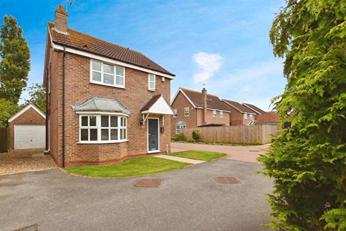 3 Bedroom Detached House For Sale In Coopers Meadow, Long Riston, Hull, HU11