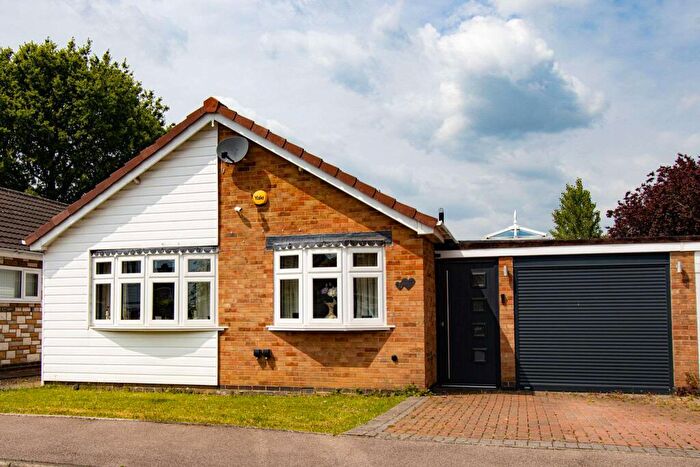 2 Bedroom Detached Bungalow For Sale In , Greenacres Drive, Lutterworth, LE17