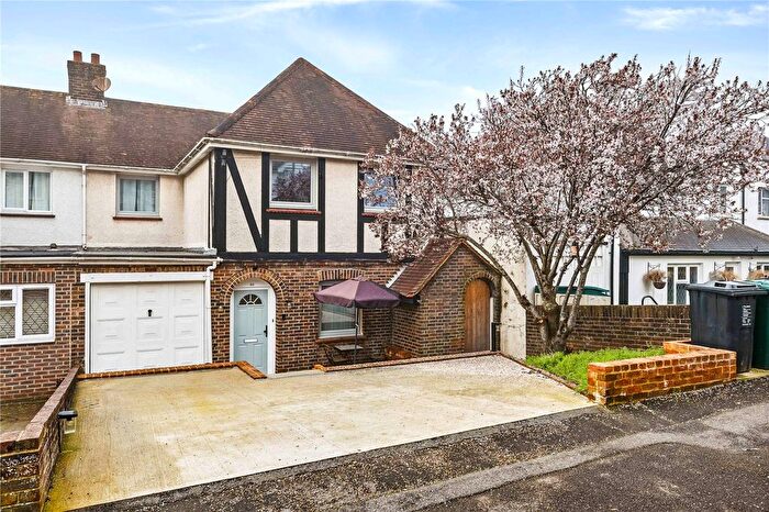 3 Bedroom Semi-detached House For Sale In Hangleton Road, Hove, East Sussex, BN3