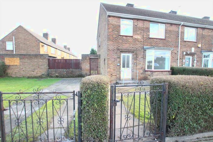 3 Bedroom End Of Terrace House To Rent In Winchester Avenue, Grimsby, DN33