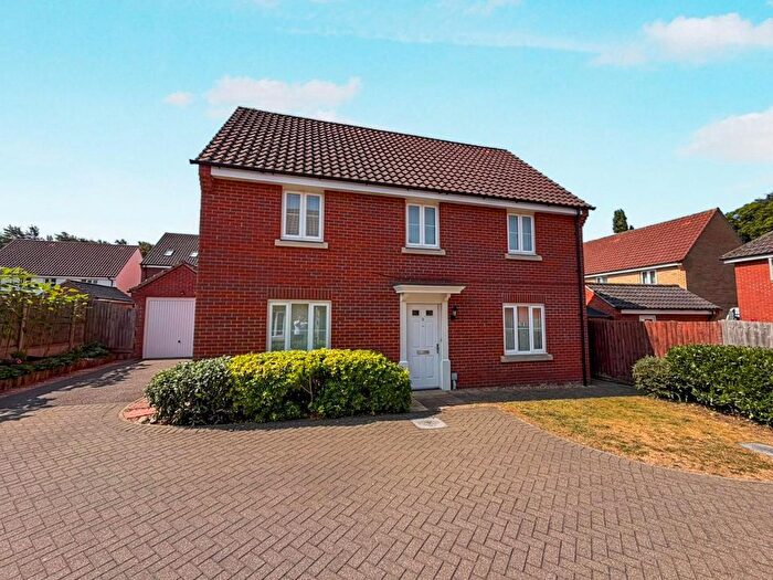 4 Bedroom Detached House For Sale In Mounts Pit Lane, Brandon, IP27