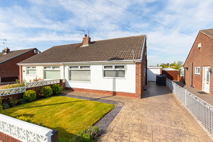 2 Bedroom Semi-Detached Bungalow For Sale In Glendale Crescent, Lostock Hall, PR5