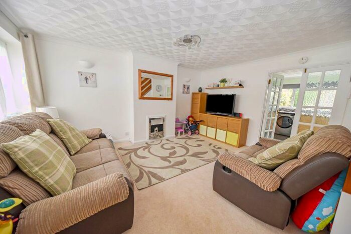 3 Bedroom Terraced House To Rent In Dore Avenue, Fareham, PO16