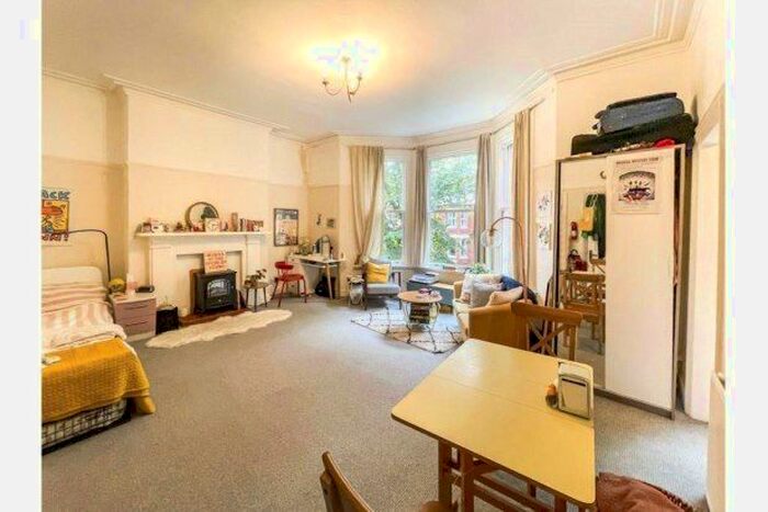 Studio To Rent In Sydenham Avenue, Liverpool, L17