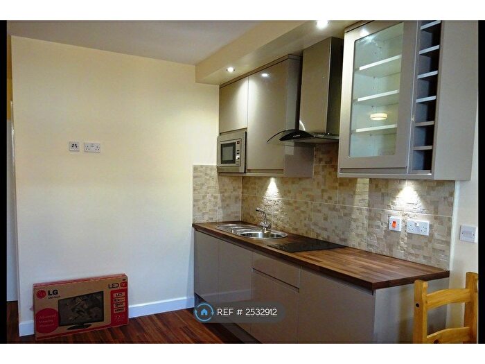 Studio To Rent In Old Christchurch Road, Bournemouth, BH1