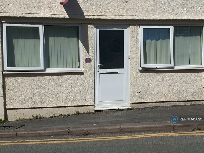 2 Bedroom Flat To Rent In Church Street, Glan Conwy, Colwyn Bay, LL28