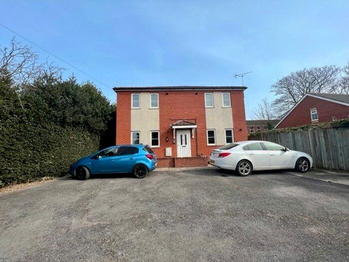 1 Bedroom Flat To Rent In South East Road, Southampton, Hampshire, SO19