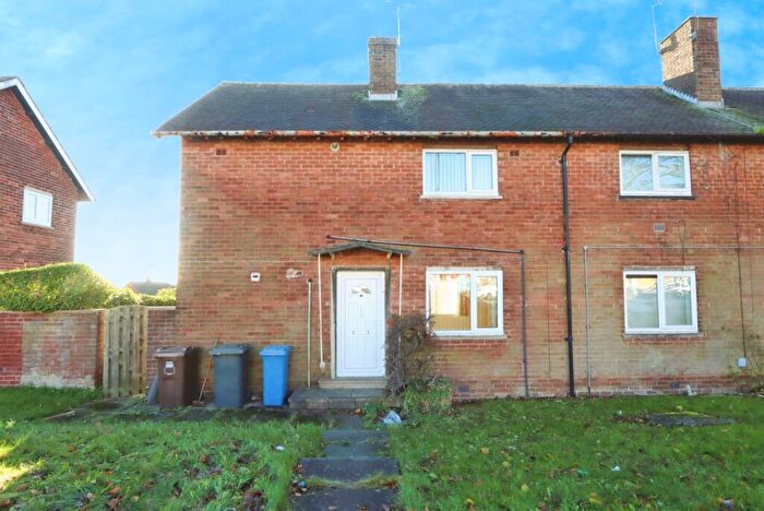 3 Bedroom End Of Terrace House For Sale In Lowedges Road, Sheffield, South Yorkshire, S8