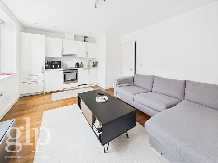 1 Bedroom Flat To Rent In Berwick Street, London, W1F
