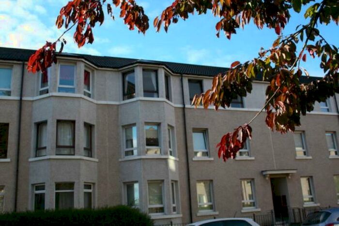 3 Bedroom Flat To Rent In Middleton Street, Glasgow, G51