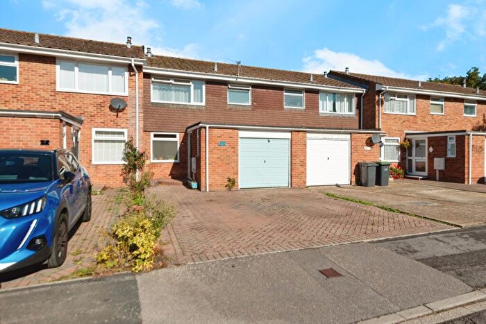 3 Bedroom Terraced House For Sale In Chestnut Walk, Gosport, Hampshire, PO12