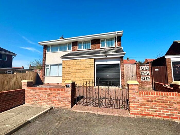 4 Bedroom Detached House For Sale In Dene Gardens, Houghton Le Spring, Houghton Le Spring, Tyne & Wear, DH5