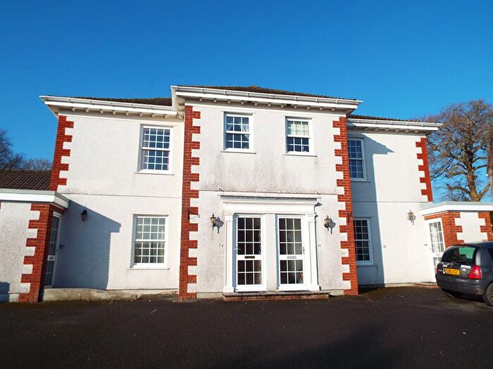 2 Bedroom Flat To Rent In Bucklers House, St. Austell, PL25