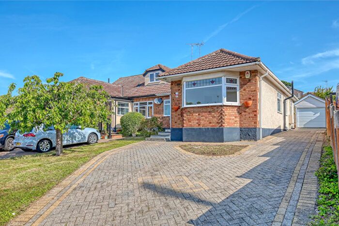 3 Bedroom Bungalow For Sale In Heybridge Road, Ingatestone, CM4