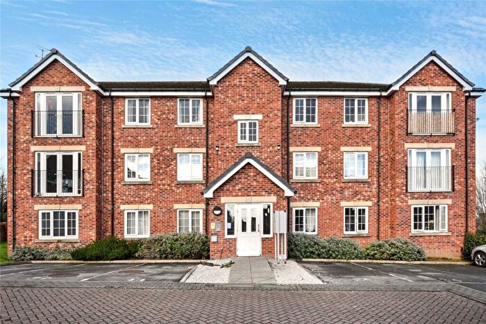 2 Bedroom Apartment To Rent In Murray View, Leeds, West Yorkshire, LS10