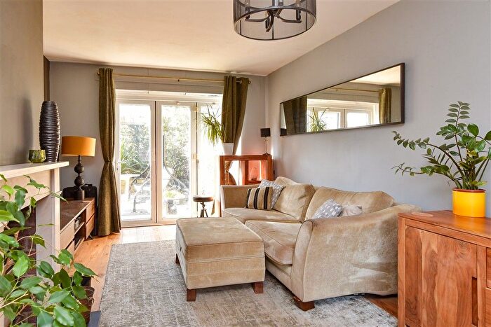 3 Bedroom Semi-detached House For Sale In Saltwood Road, Seaford, East Sussex, BN25