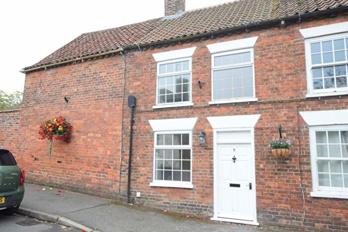 2 Bedroom Terraced House To Rent In Church Street, Caistor, LN7