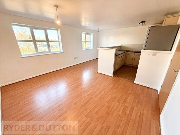 2 Bedroom Apartment To Rent In Silchester Drive, Manchester, Greater Manchester, M40
