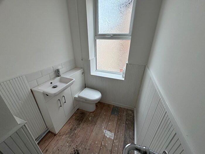 7 Bedroom Semi-Detached House To Rent In Liversidge Road, Tranmere, CH42