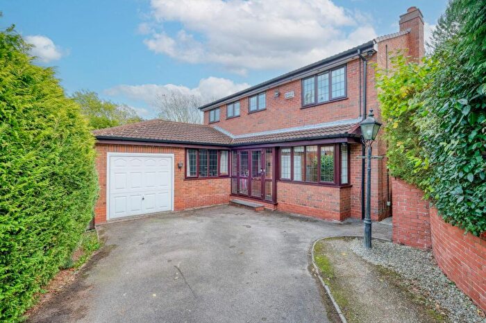 4 Bedroom Detached House For Sale In Nine Days Lane, Redditch, B98