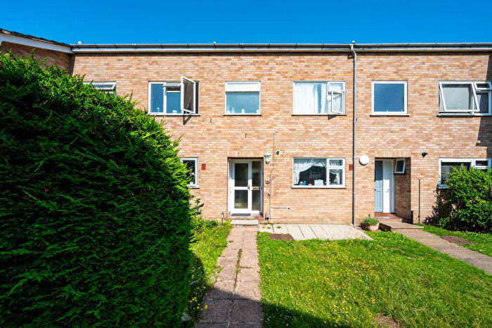 3 Bedroom Semi-Detached House For Sale In Newborough Green, New Malden, KT3