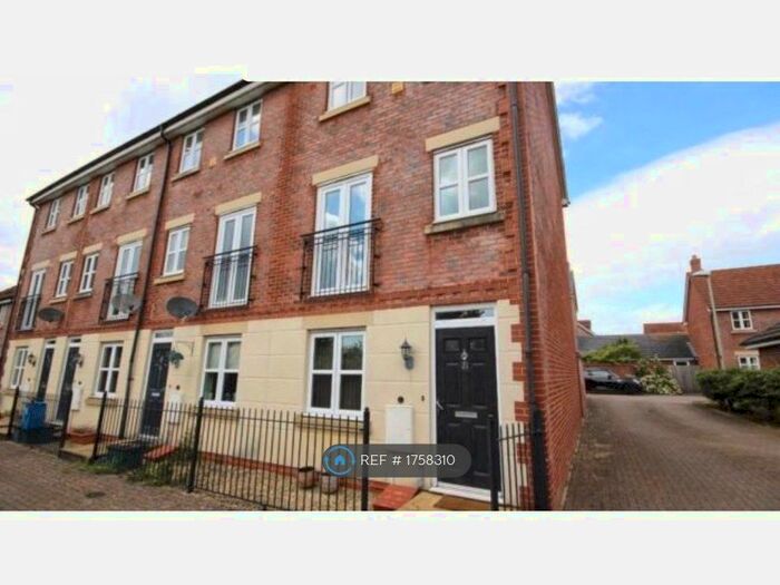 4 Bedroom End Of Terrace House To Rent In Persimmon Gardens, Cheltenham, GL51