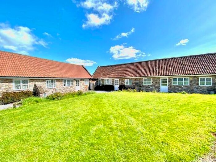 2 Bedroom Lodge To Rent In Old Road, Pensford, BS39