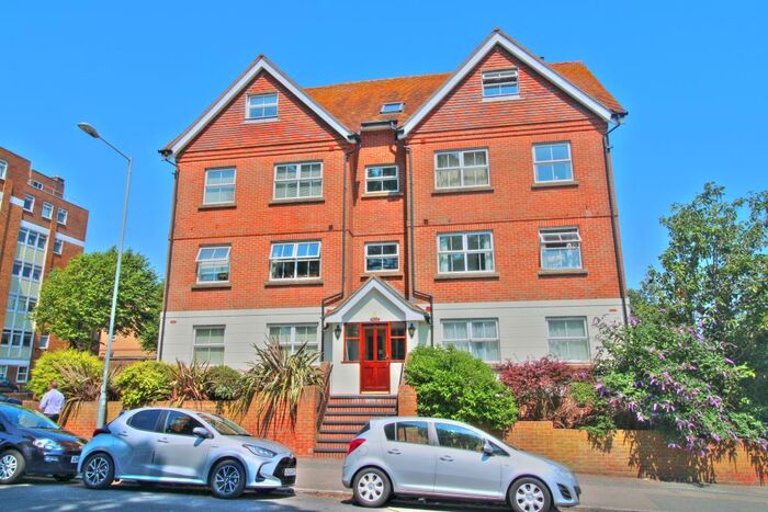1 Bedroom Apartment To Rent In Dene Place, St. Leonards Road, Eastbourne, BN21