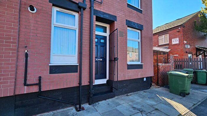 1 Bedroom Terraced House To Rent In Cleveleys Avenue, Holbeck, Leeds, LS11