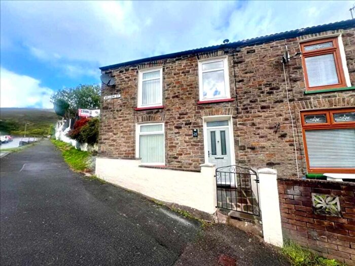 3 Bedroom End Of Terrace House For Sale In Williams Street, Ystrad, CF41