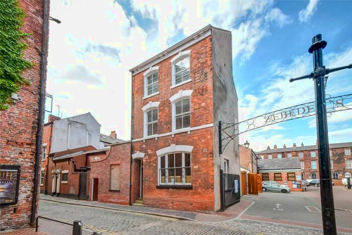 1 Bedroom Flat To Rent In Posterngate, Hull, East Yorkshire, HU1