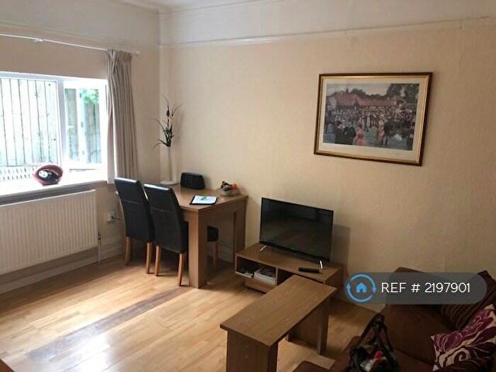 1 Bedroom Flat To Rent In Newton - Cherry Hinton Road, Cambridge, CB1