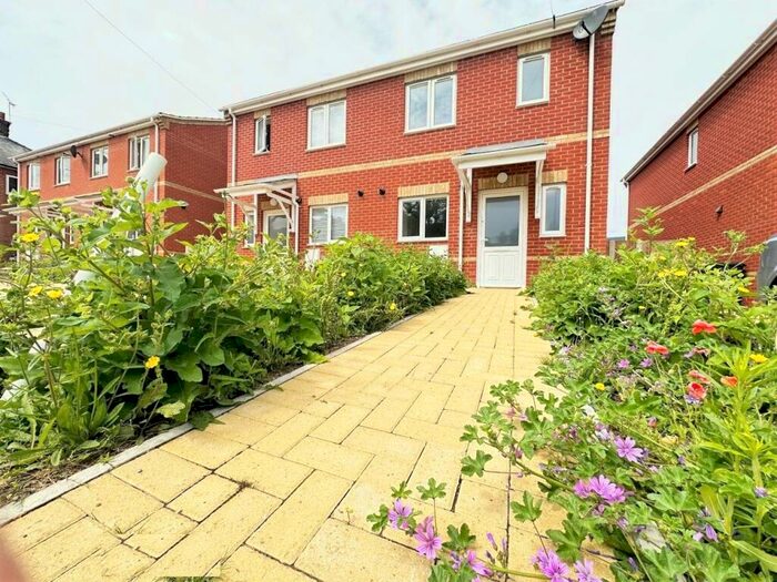 2 Bedroom House To Rent In London Road, Braintree, CM7