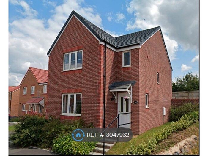 3 Bedroom Detached House To Rent In Lawrence Drive, Calne, SN11