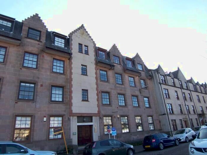 1 Bedroom Flat To Rent In Shore, Leith, Edinburgh, EH6