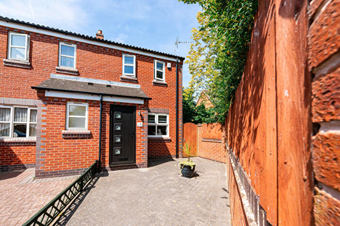 2 Bedroom Semi-Detached House For Sale In Bryony Road, Hamilton, Leicester, LE5