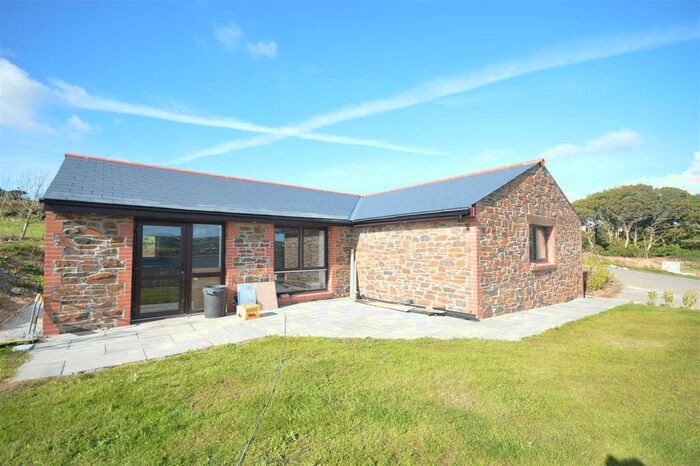 3 Bedroom Detached House To Rent In New Portreath Road, Redruth, TR16