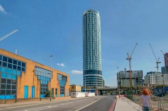 2 Bedroom Flat To Rent In Sky Gardens, Wandworth Road, London, SW8