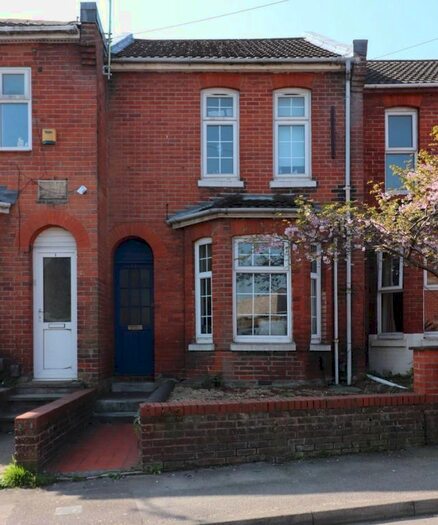 4 Bedroom Property To Rent In Earls Road, Southampton, SO14