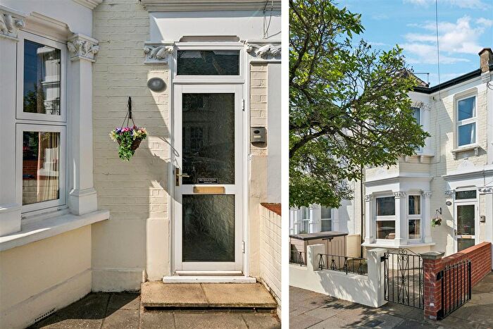 3 Bedroom Terraced House For Sale In Eastbury Grove, London, W4