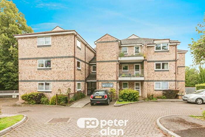2 Bedroom Apartment For Sale In Stow Park Crescent, Newport, NP20