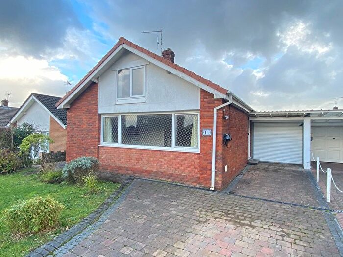 3 Bedroom Link Detached House To Rent In Hilland Drive, Bishopston, SA3
