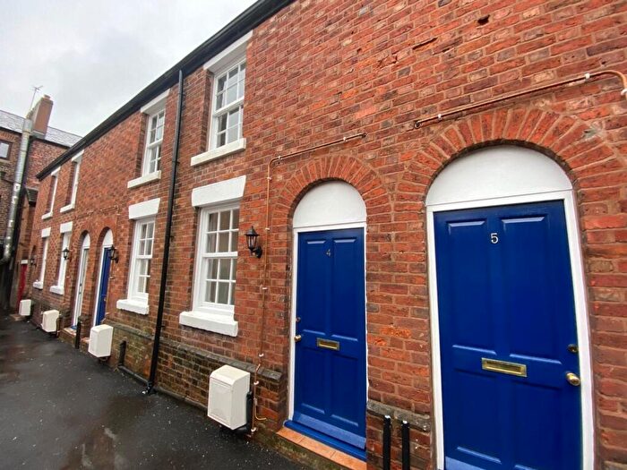 2 Bedroom Terraced House To Rent In Princes Row, Chester Street, CH7