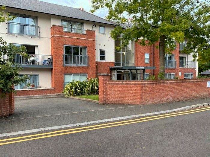1 Bedroom Apartment To Rent In St James Court, Highfield Road, Edgbaston, Birmingham, B15