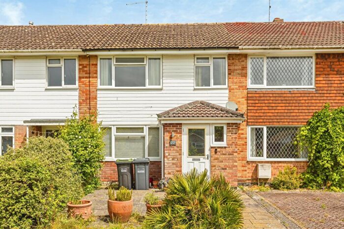 3 Bedroom Terraced House For Sale In Shepherds Walk, Hassocks, BN6