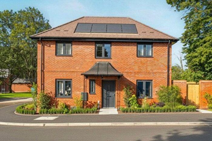 3 Bedroom Detached House For Sale In Bakeham Lane, Englefield Green, Egham, TW20