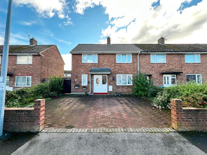 3 Bedroom End Of Terrace House For Sale In Thorn Close, Spennymoor, DL16