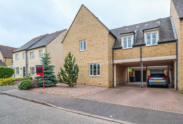 4 Bedroom Link Detached House To Rent In Brooke Grove, Ely, CB6