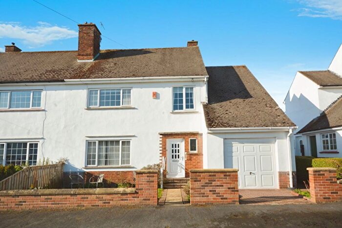 4 Bedroom Semi-Detached House For Sale In Dene Hall Drive, Bishop Auckland, DL14