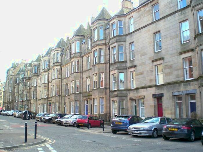 2 Bedroom Flat To Rent In Montpelier Park, Edinburgh, EH10